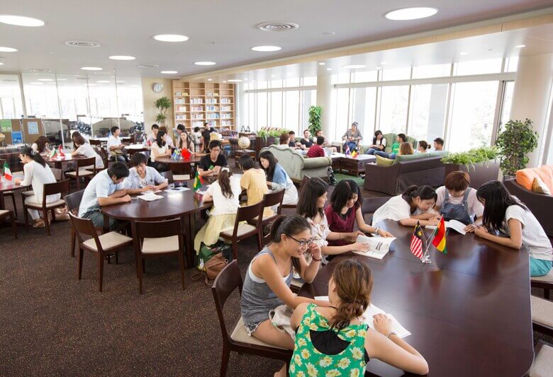 創価大学のEnglish フォーラムの様子