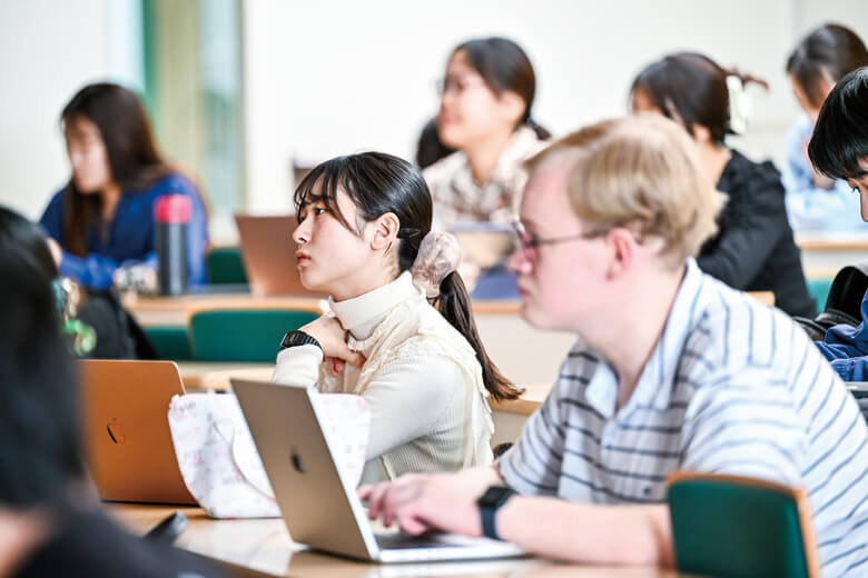 創価大学の授業の様子
