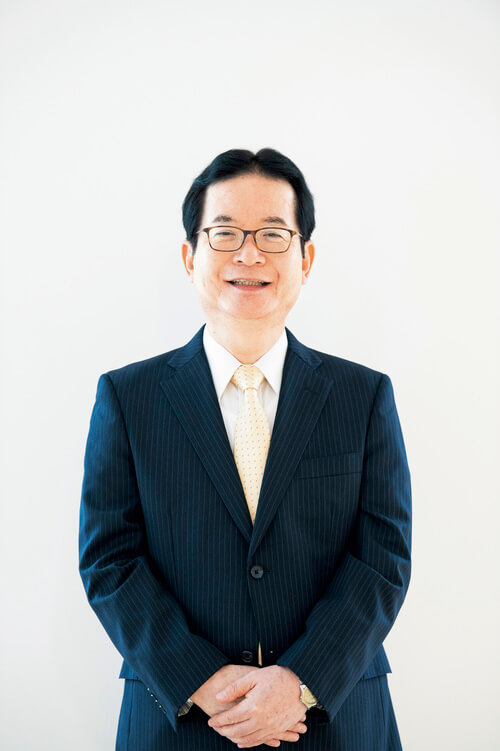 東京成徳大学 国際学部学部長 芳賀先生