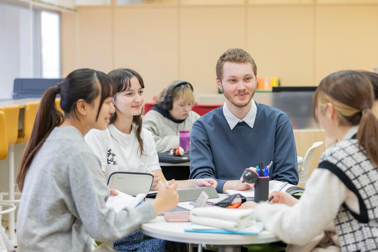 愛知県立大学 iCoToBa 