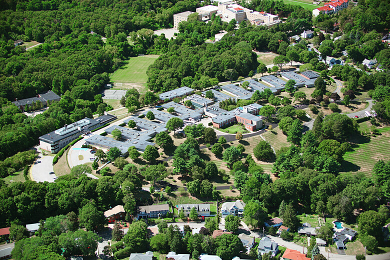 昭和ボストンのキャンパス