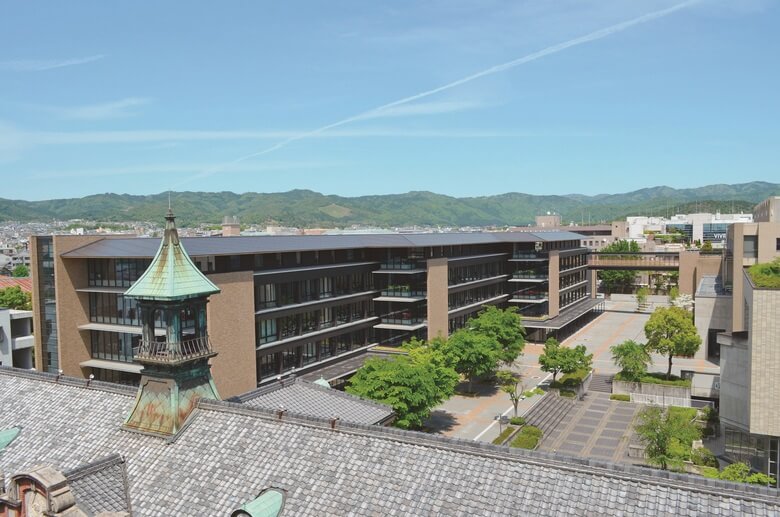 大谷大学 慶聞館