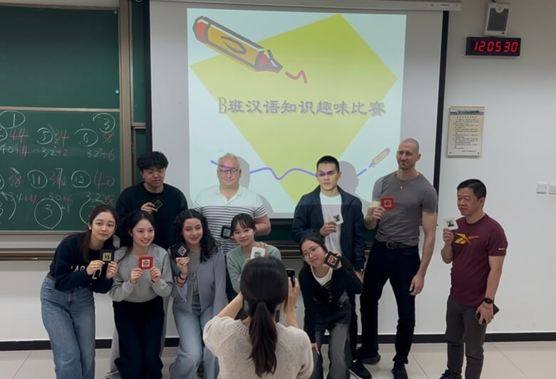 愛知淑徳大学 中国語でクイズ大会