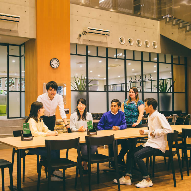 帝京大学の学内交流の様子