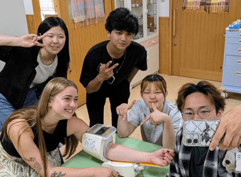 吉備国際大学みんなで血圧測定
