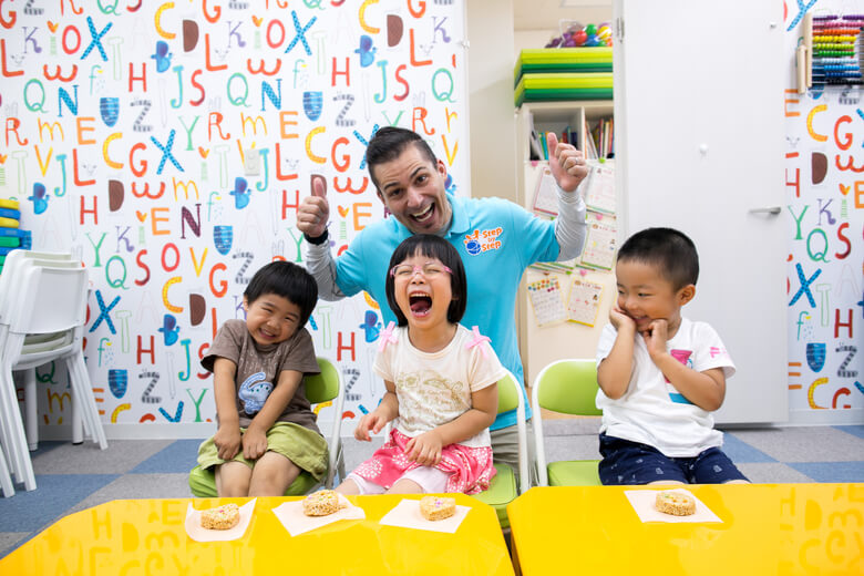 体験型英語学習が子どもに人気「ステップバイステップ英会話（高松・三豊）」さんにインタビュー